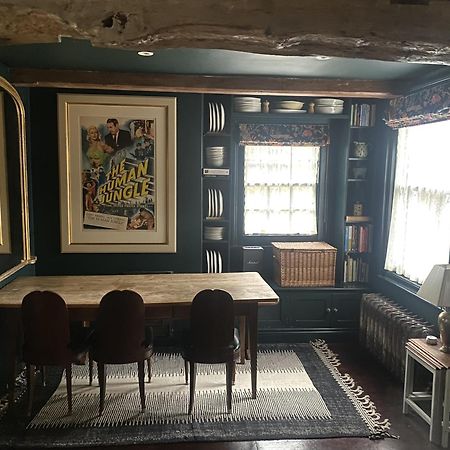 Black Tile Cottage 刘易斯 外观 照片