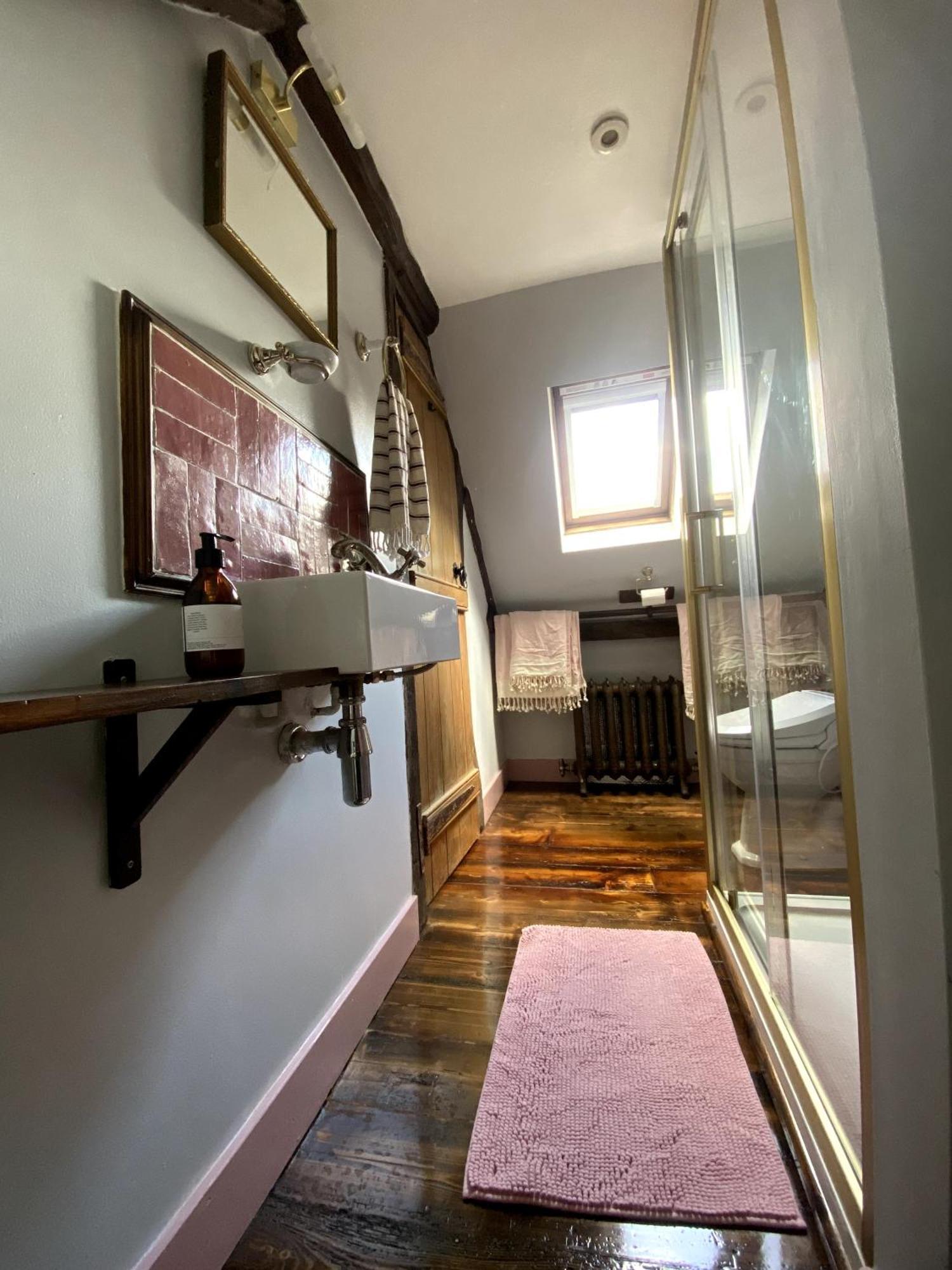 Black Tile Cottage 刘易斯 外观 照片